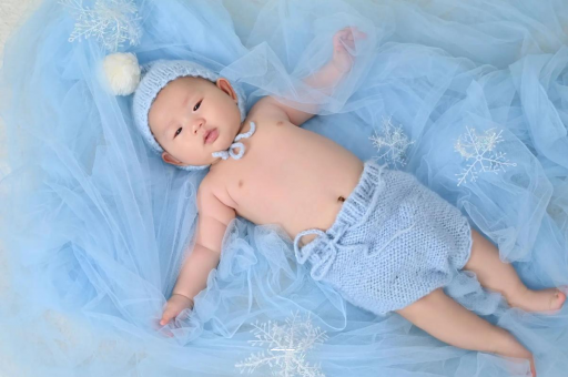 金坛宝宝打嗝是什么原因